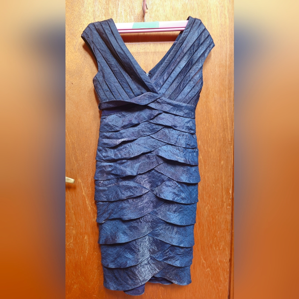 Elegant Blue Sleeveless Dress